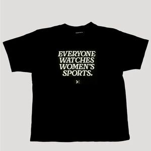 EVERYONE WATCHES WOMEN’S SPORTS™ TEE